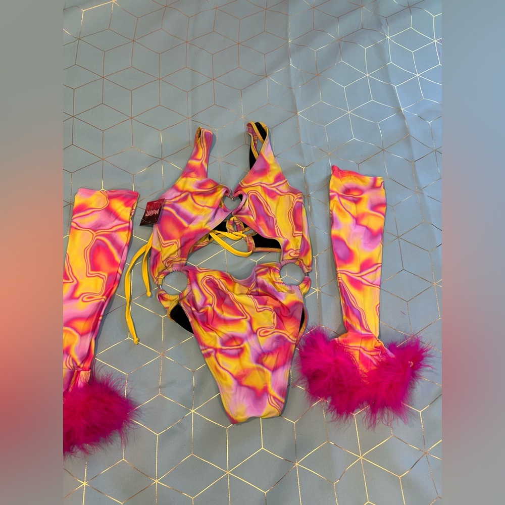Dubluv rave bodysuit with gloves